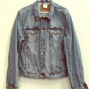 Men’s jean jacket